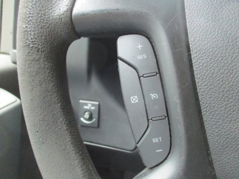 Used 2014 Chevrolet Express 2500 image 34