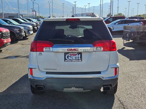 Used 2016 GMC Terrain SLT image 4