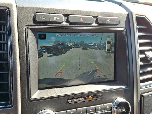 Certified 2018 Ford Expedition Max XLT w/ Equipment Group 202A image 17