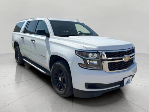 Used 2019 Chevrolet Suburban LT image 1