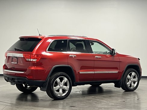 Used 2011 Jeep Grand Cherokee Overland image 8