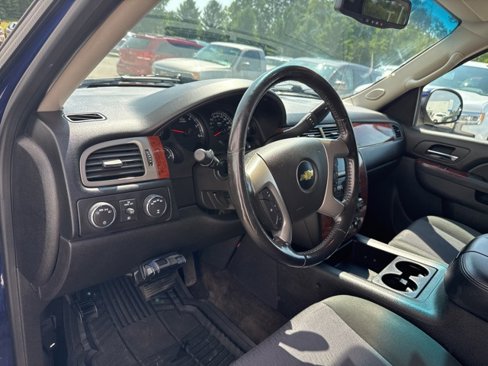 Used 2013 Chevrolet Avalanche LS image 14