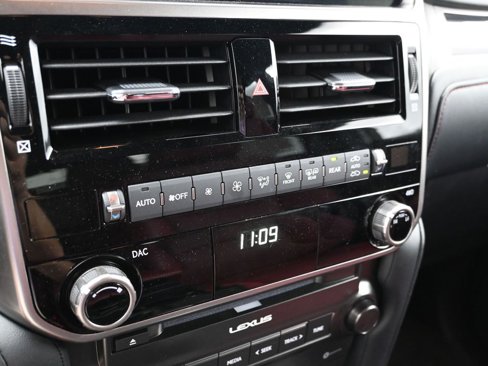 Used 2023 Lexus GX 460 Premium image 21