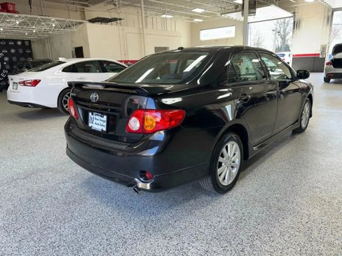 Used 2010 Toyota Corolla S image 3