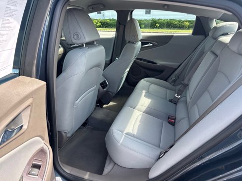 Used 2020 Chevrolet Malibu LT image 5