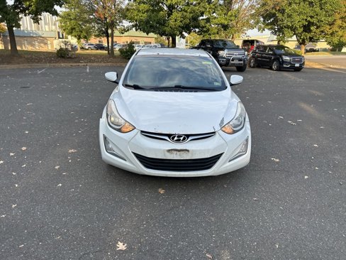 Used 2015 Hyundai Elantra SE w/ Option Group 02 image 2
