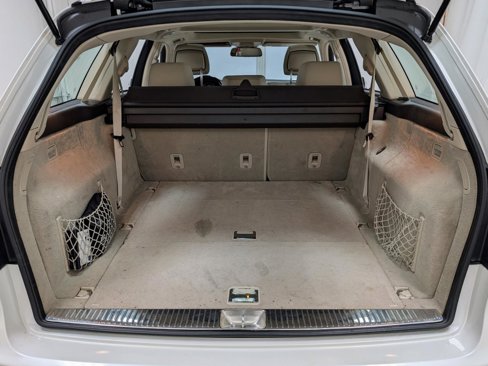 Used 2016 Mercedes-Benz E 350 4MATIC Wagon w/ Premium Package image 21