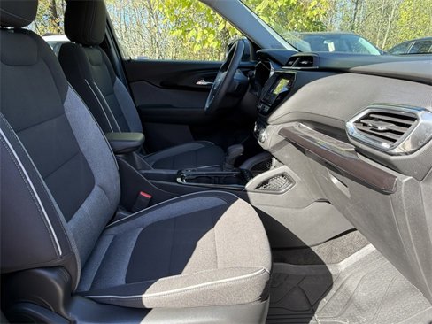 Used 2023 Chevrolet TrailBlazer LT w/ Convenience Package image 21