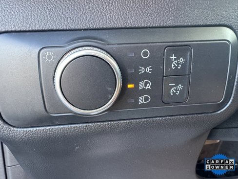 Used 2022 Ford Escape SE w/ Cold Weather Package image 19