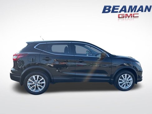 Used 2021 Nissan Rogue Sport S image 10