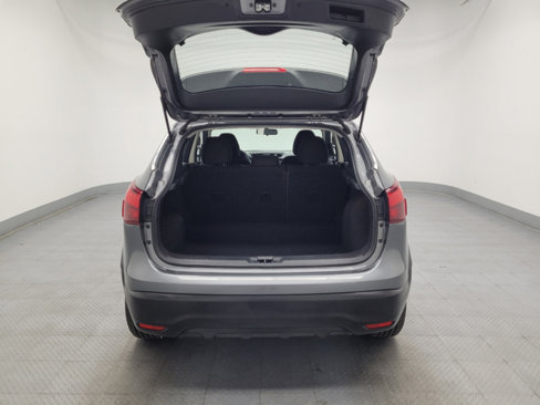 Used 2018 Nissan Rogue Sport S w/ S Appearance Package image 29