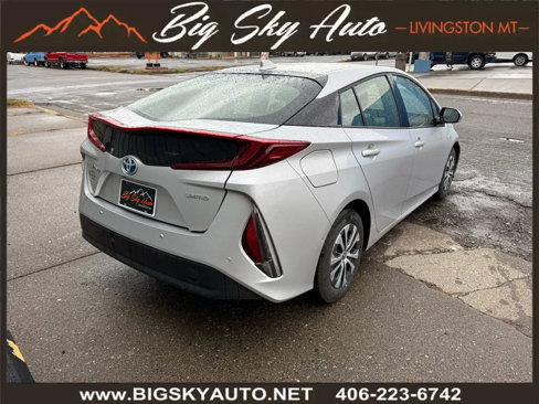 Used 2020 Toyota Prius Prime Limited image 7
