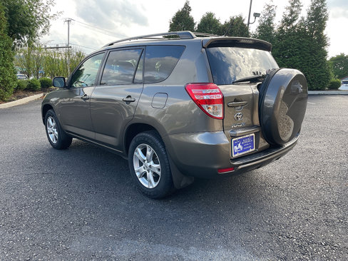 Used 2011 Toyota RAV4 4WD image 6