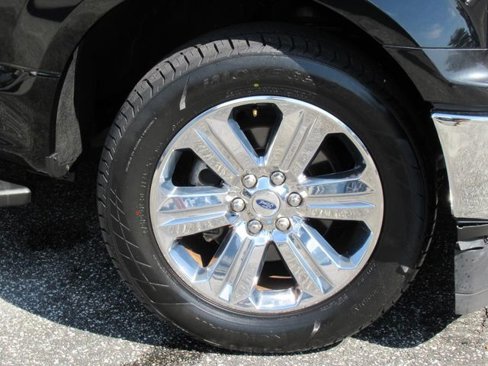 Used 2018 Ford F150 XLT w/ Equipment Group 302A Luxury image 8
