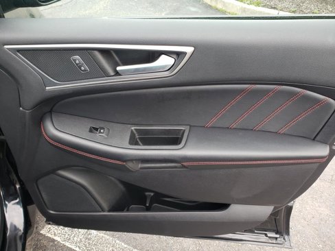 Used 2022 Ford Edge ST-Line image 20