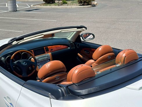 Used 2002 Lexus SC 430 Convertible image 14