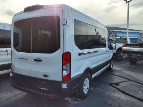 Used 2023 Ford Transit 350 XL image 2