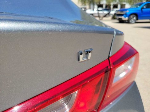 Used 2024 Chevrolet Malibu LT image 7