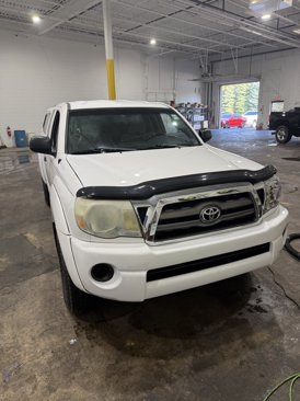 Used 2010 Toyota Tacoma 4x4 Access Cab image 2
