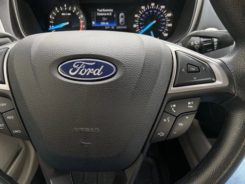 Used 2018 Ford Fusion SE image 14