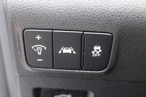 Used 2022 Kia K5 LXS image 23