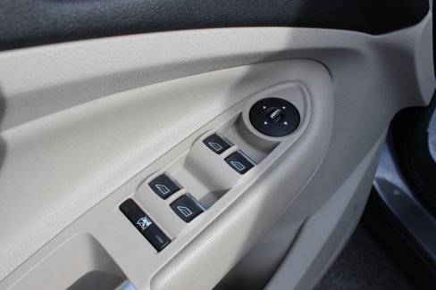 Used 2013 Ford Escape SEL image 15