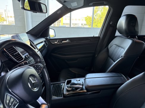 Used 2017 Mercedes-Benz GLE 350 image 23