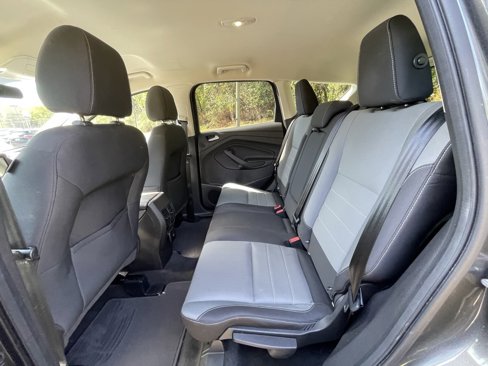 Used 2016 Ford Escape SE w/ Equipment Group 201A image 20