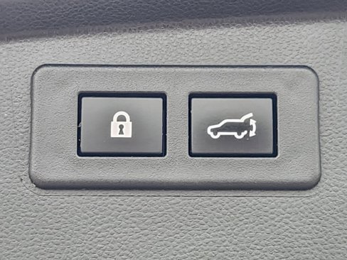 Used 2022 Subaru Outback Limited image 13