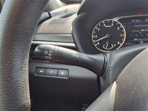 Used 2023 Nissan Altima 2.5 SV image 11