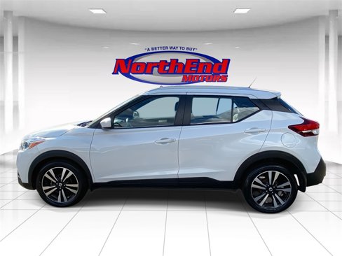 Used 2020 Nissan Kicks SV image 5