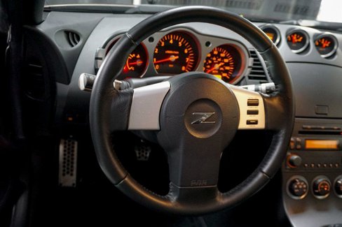 Used 2003 Nissan 350Z Track image 11