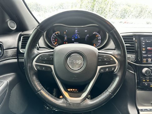 Used 2020 Jeep Grand Cherokee High Altitude image 14