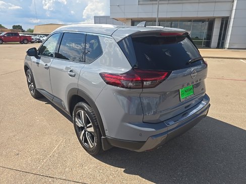 Certified 2024 Nissan Rogue SL image 30