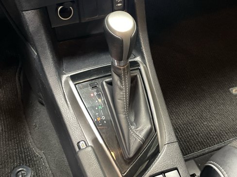 Used 2016 Toyota Corolla S image 26