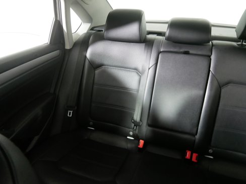 Used 2015 Volkswagen Passat 1.8T Wolfsburg Edition image 12