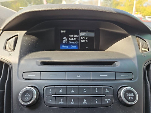 Used 2015 Ford Focus SE w/ SE Sport Package image 27