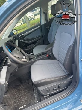 New 2025 Volkswagen Jetta SE image 4
