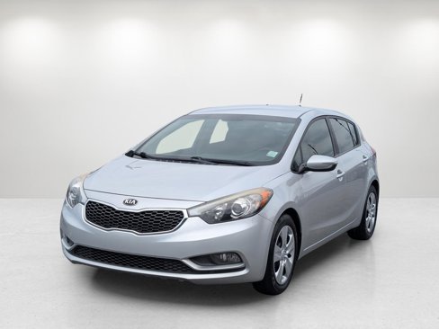 Used 2016 Kia Forte LX image 1