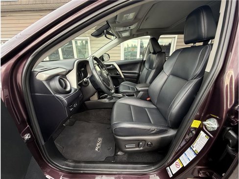 Used 2017 Toyota RAV4 Limited w/ Advanced Technology Package image 8