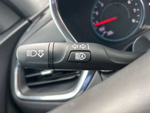 Used 2023 Chevrolet Equinox LT image 23