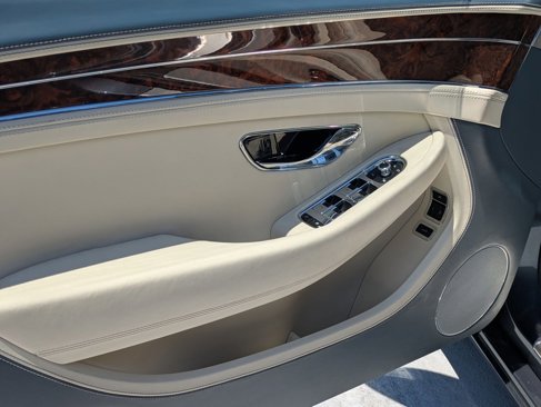 Certified 2020 Bentley Continental GT V8 image 15