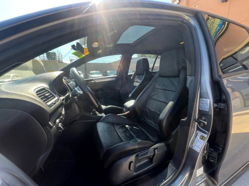 Used 2012 Volkswagen GTI 4-Door image 11