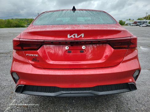 Used 2023 Kia Forte LXS w/ LXS Technology Package image 6