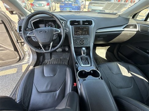 Used 2014 Ford Fusion Titanium image 18