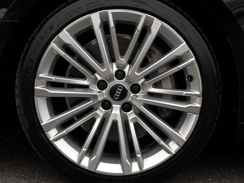 Used 2018 Audi A4 2.0T Premium Plus w/ Premium Plus Package image 9
