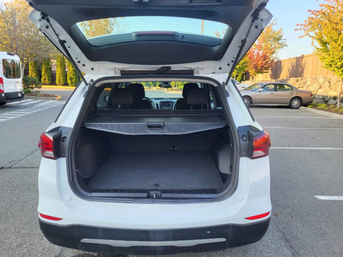 Used 2024 Chevrolet Equinox LS w/ LS Convenience Package image 16