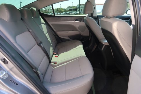 Used 2020 Hyundai Elantra SEL w/ Cargo Package (C1) image 8