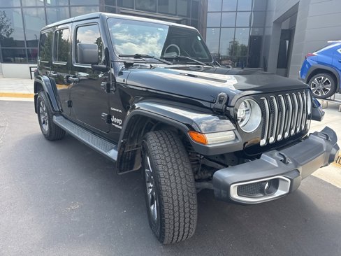 Used 2018 Jeep Wrangler Unlimited Sahara image 2