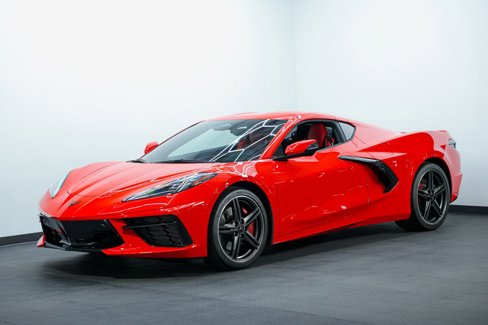Used 2024 Chevrolet Corvette Stingray Preferred Cpe w/ Z51 Performance Package image 1